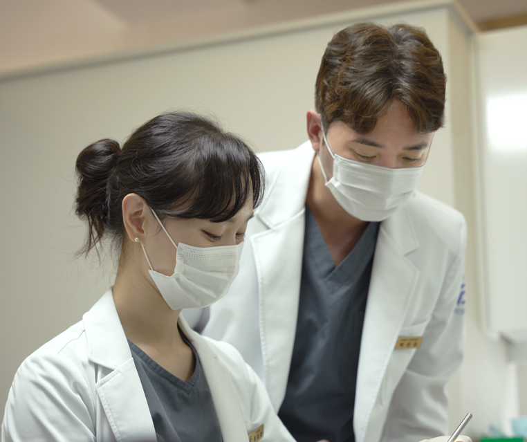 교정전문의 2인 상주